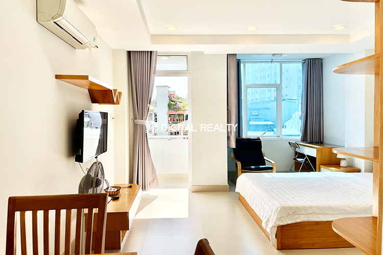 One Bedroom Apartment For rent in Binh Thanh Me Linh street 2 1