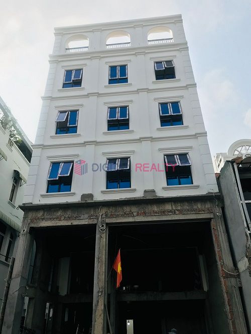 Building for lease in District 1 Ho Chi Minh city 19