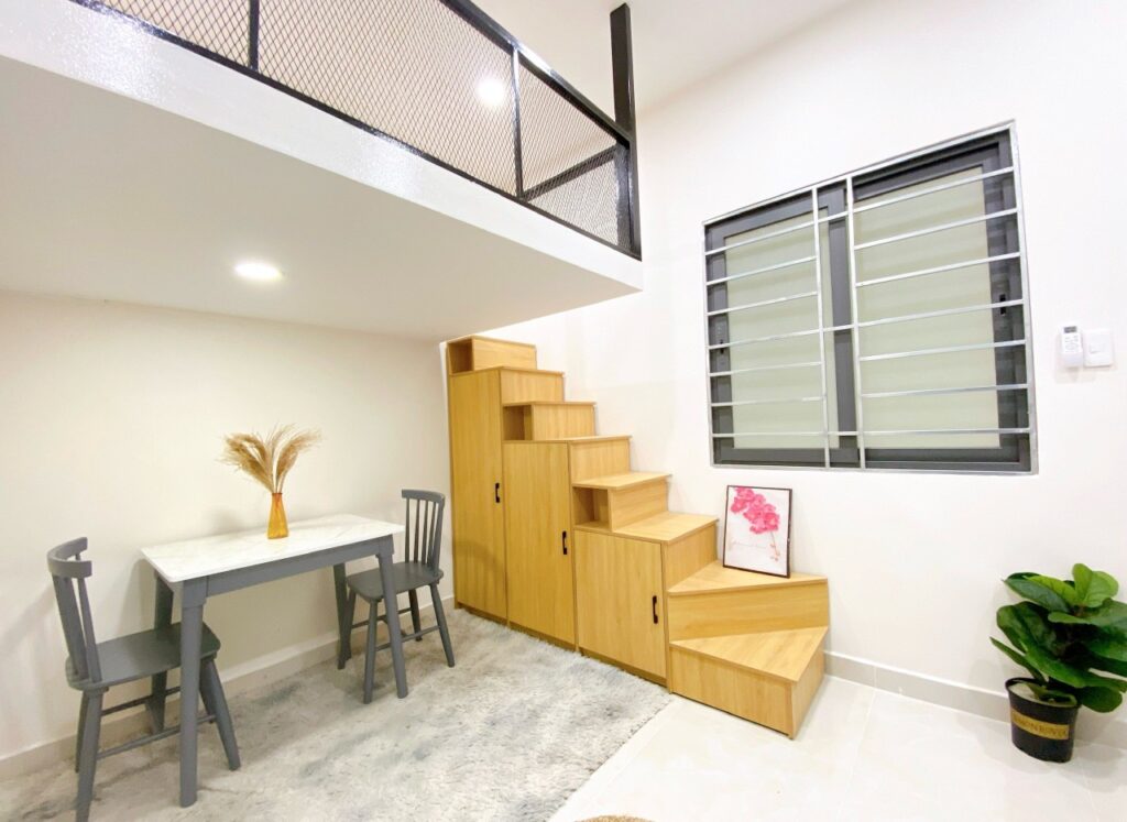Small Duplex Apartment for rent in Tan Dinh District (1)