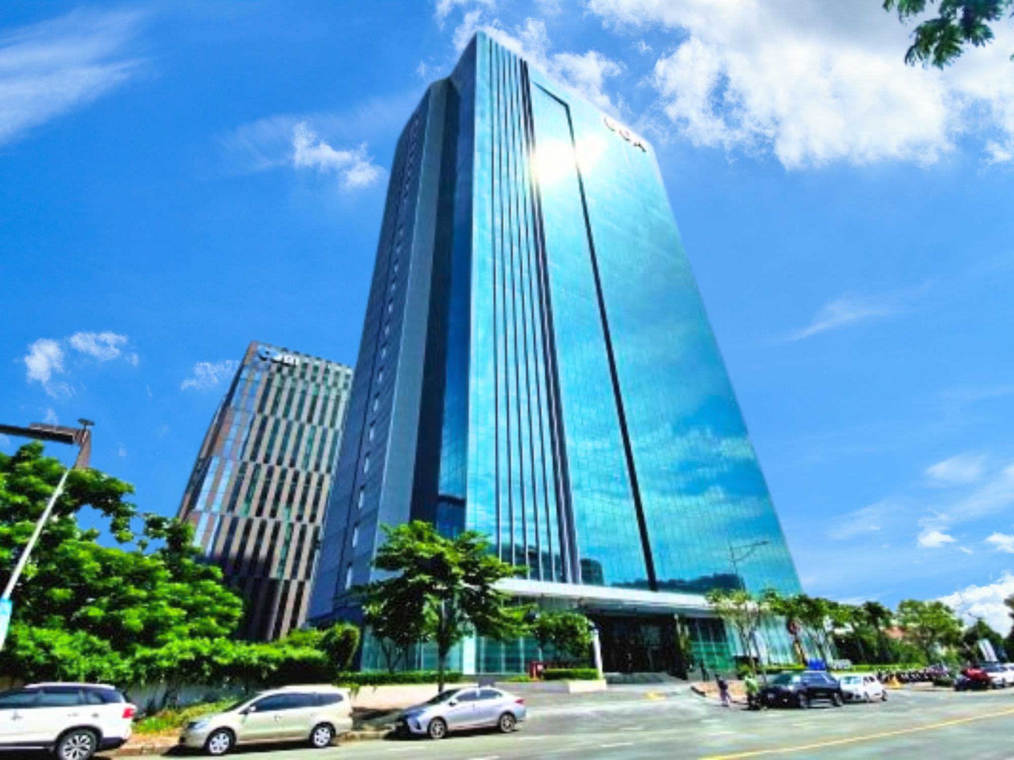 Office for lease in District 7 Ho Chi Minh City (12)