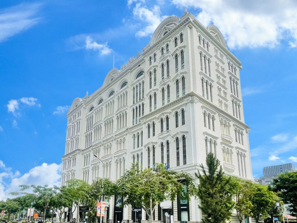 SAIGON PARAGON Office for lease in District 7
