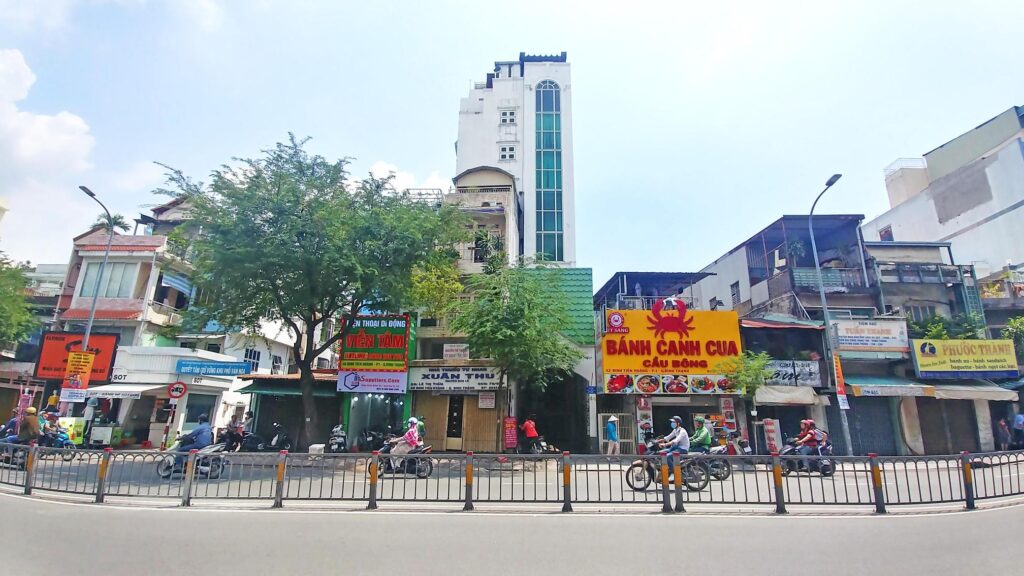 Halo Le Van Duyet Office for lease in Binh Thanh District (1)