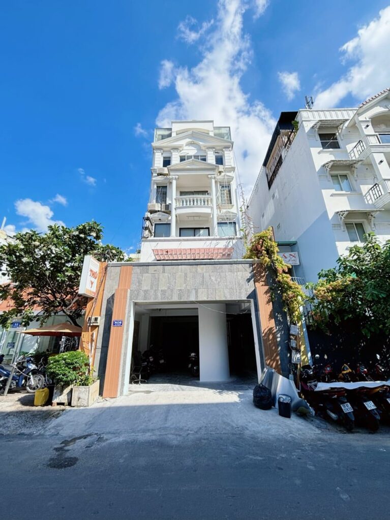 TSA Dang Dung Office for lease in District 1 HCMC (1)