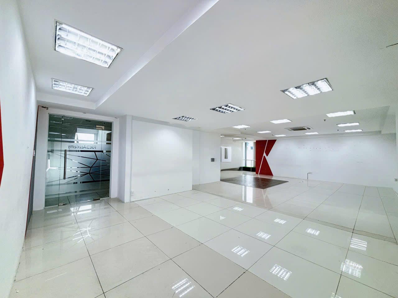 TSA Le Trung Nghia Office for lease in Tan Binh District HCMC (7)