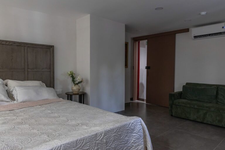 40 sqm Studio near Quoc Huong, Thao Dien, HCMC – Photo 8