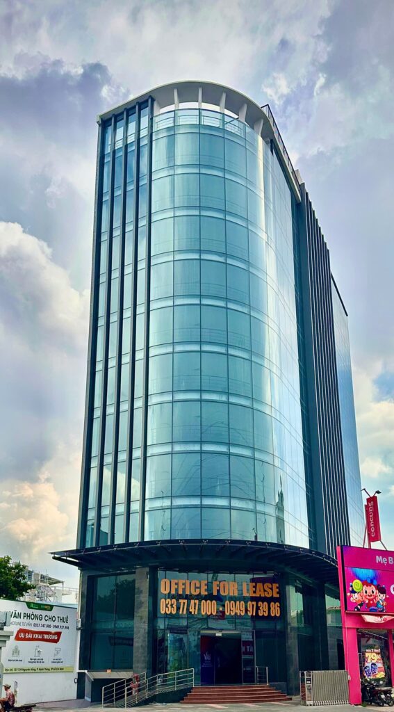 337 m2 Office Floor at SAZEI Building, HCMC – Photo 1