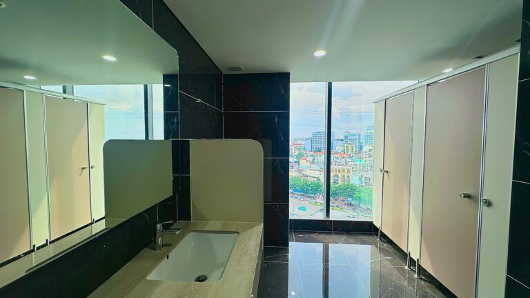 337 m2 Office Floor at SAZEI Building, HCMC – Photo 2