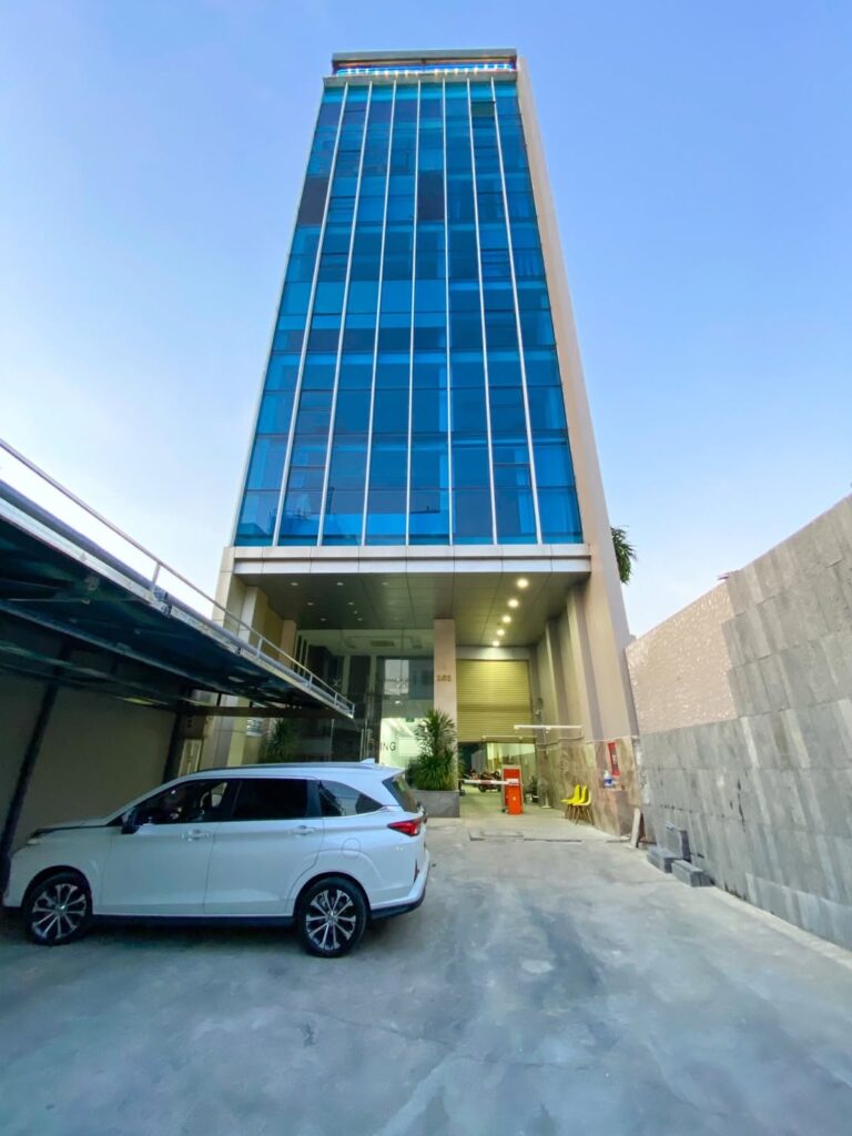90 m2 Grade C Office for Rent in Binh Thanh District, HCMC – Photo 1