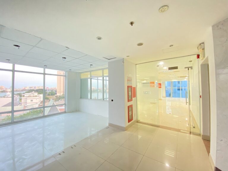 90 m2 Grade C Office for Rent in Binh Thanh District, HCMC – Photo 3