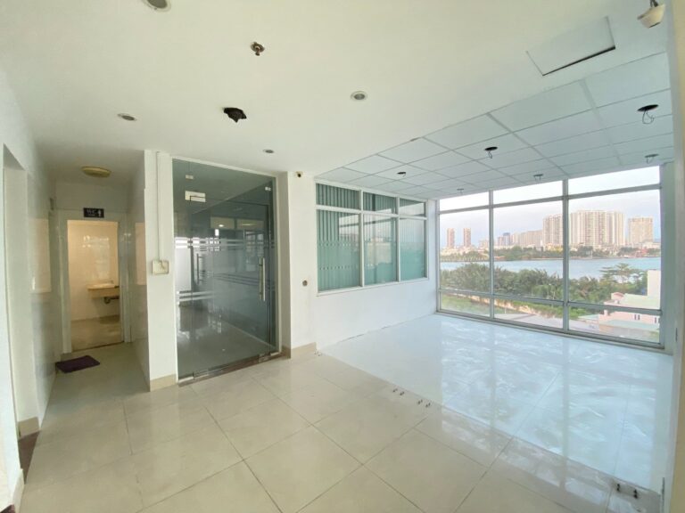 90 m2 Grade C Office for Rent in Binh Thanh District, HCMC – Photo 4