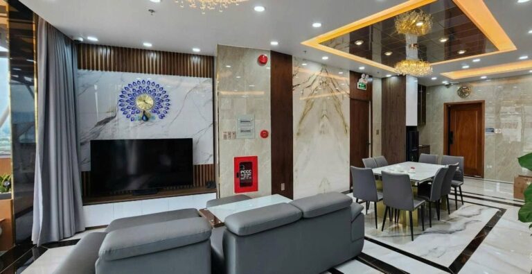 Whole Building for Rent on Huỳnh Văn Chính, Tan Phu, HCMC – Photo 5