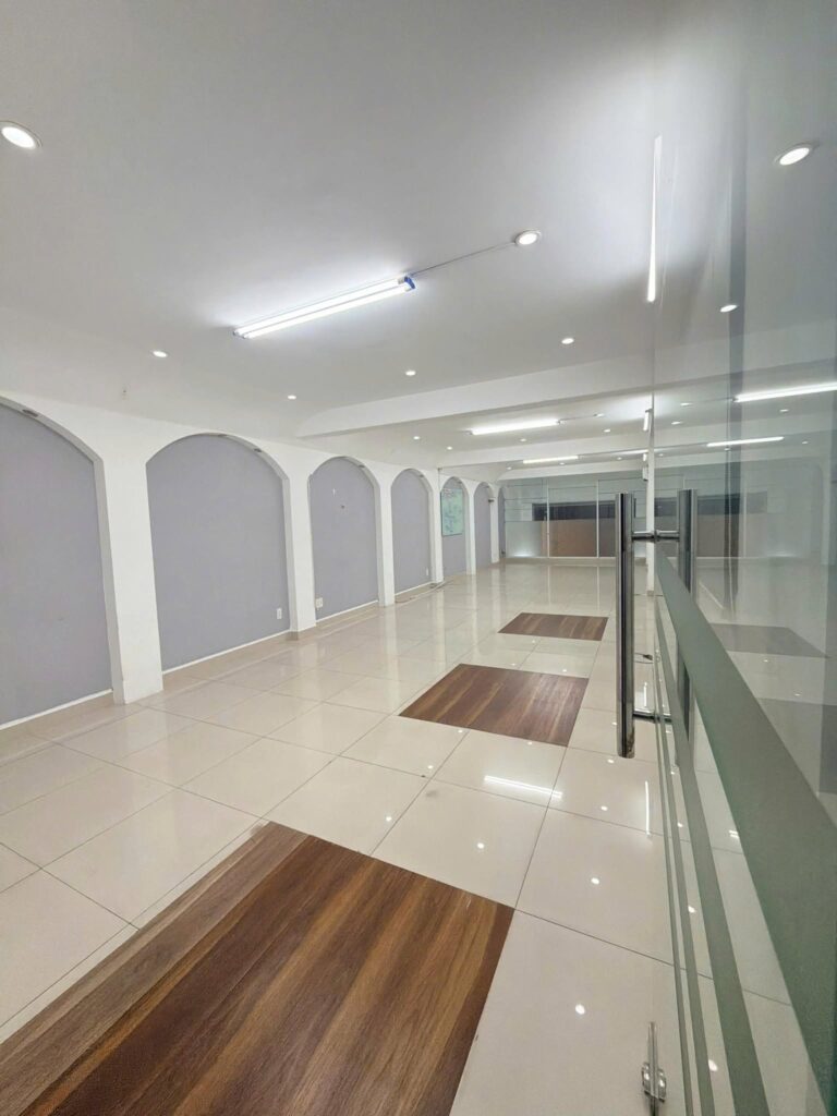 50 m2 4th Floor Office with Rooftop on Pham Van Dong, Binh Thanh, HCMC – Photo 5