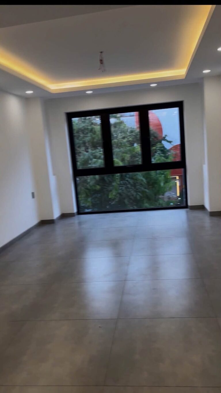 Whole Building for Rent on Dinh Tien Hoang, District 1, HCMC – Photo 8