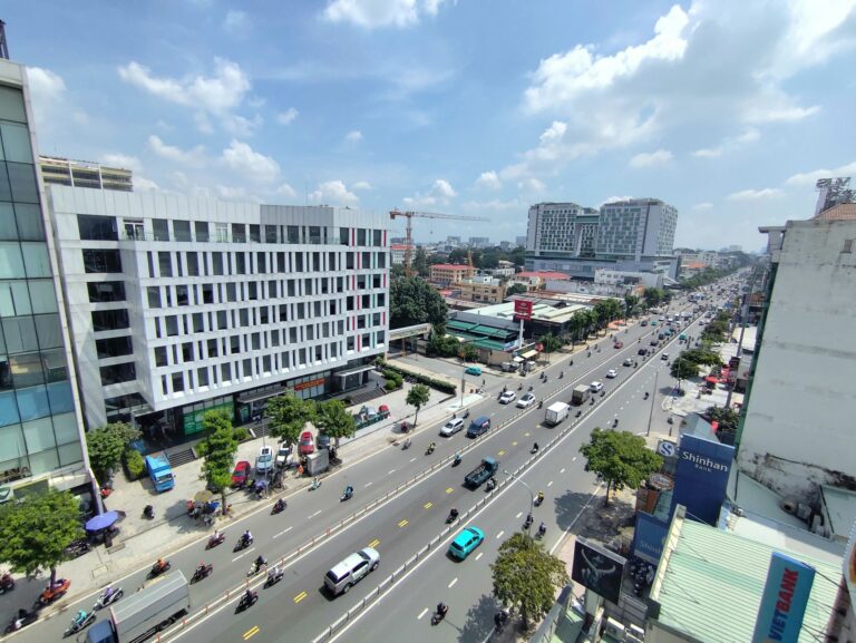胡志明市 Bảy Hiền 区 Cộng Hòa 123 号 85m² 起办公空间 – 照片 3