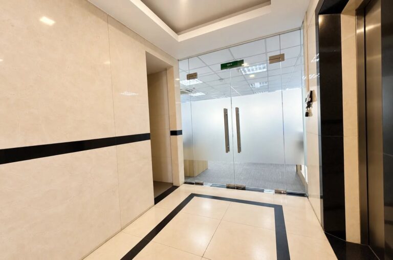 155 m² Office Floor on Út Tịch, Tan Binh, HCMC – Photo 2