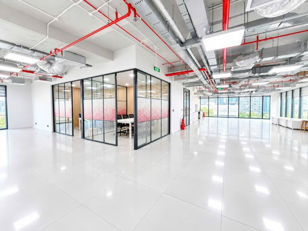 Nguyễn Hữu Cảnh办公室出租，胡志明市，享Landmark 81景观 – 照片 1