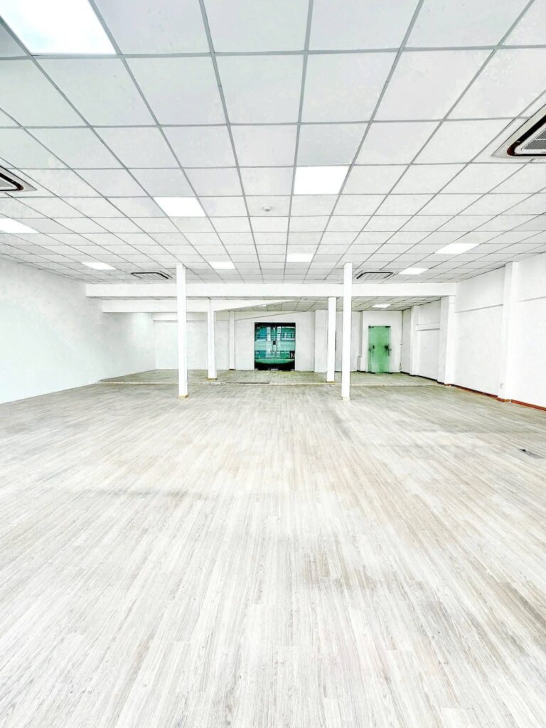 DELI OFFICE 办公室出租，胡志明市富润郡黄文树街75号 – 照片 4
