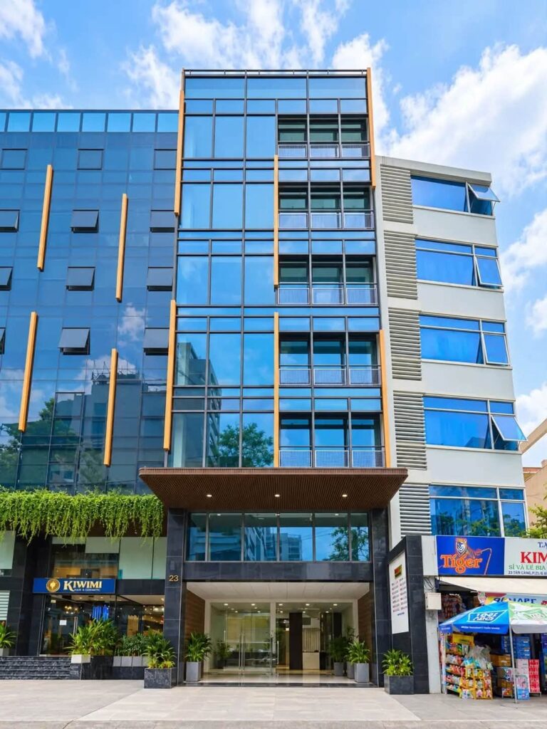 胡志明市平盛郡MORE 23 Tân Cảng 94平方米底层办公室出租 – 照片 1