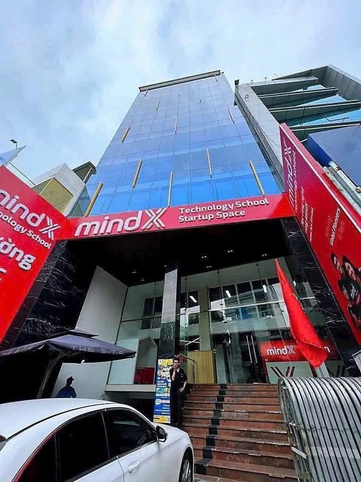 호치민시 10군 MORE 618 Ba Thang Hai 220m² 사무실 층 임대 – 사진 1