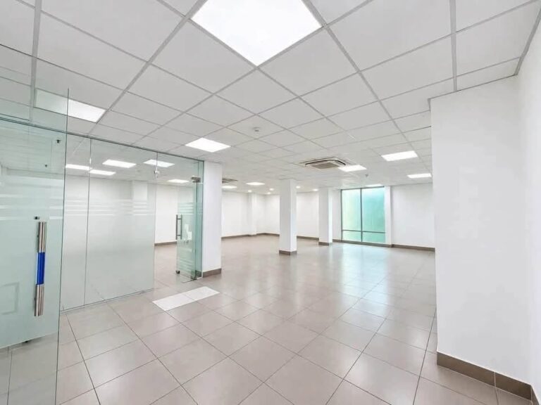 호치민시 10군 MORE 618 Ba Thang Hai 220m² 사무실 층 임대 – 사진 3