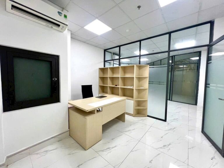 40 m2 Office for Rent in Bau Cat, Tan Binh, HCMC – Photo 2