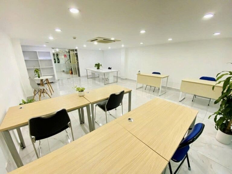 ホーチミン市タンビン区 45 m2 家具付きオフィスフロア賃貸 – 写真 3