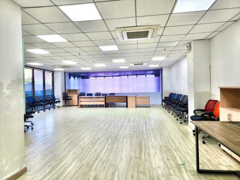 胡志明市守德市Rubicon大楼全装修办公室 – 照片 4