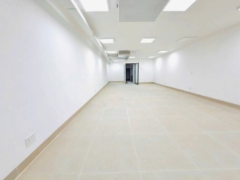 호치민시 빈탄 Nguyễn Xí 81m² 사무실 임대 – 사진 4
