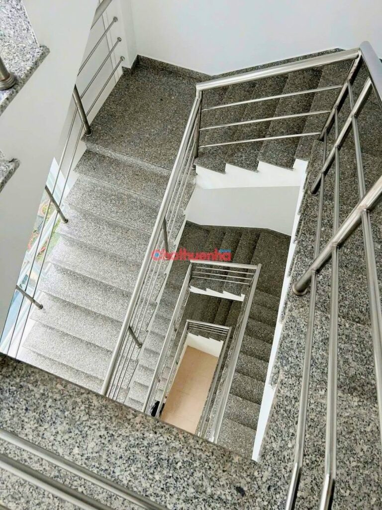 ホーチミン市タンビン区の賃貸オフィスビル - 1,200 m2 – 写真 4