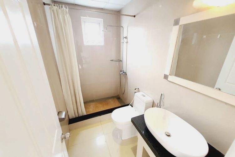 1 Bedroom apartment 45 m2 Big Balcony in District 2 Street 59 Thao Dien 7