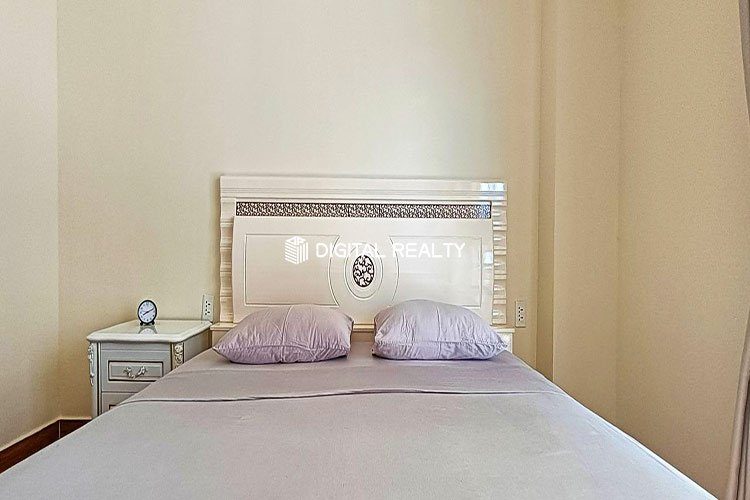 1 Bedroom apartment 45 m2 Big Balcony in District 2 Street 66 Thao Dien 4