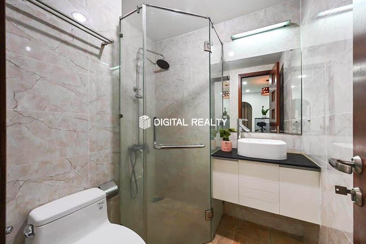 bedroom for rent district Dinh cong trang street