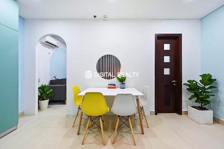 bedroom for rent district Dinh cong trang street