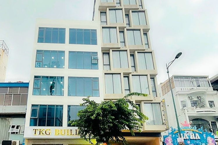 124 Bach Dang Building Office for lease in Tan Dinh District (1)