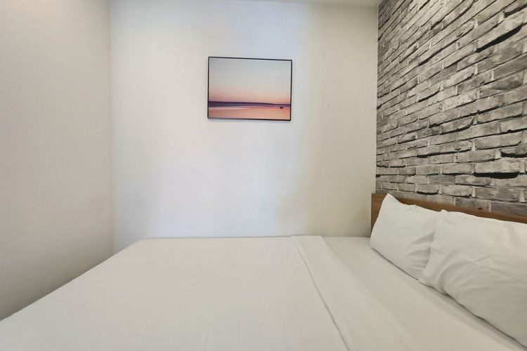 2 Bedrooms apartment 70 m2 Fully Furnished in District 2 Street 49 Thao Dien 10