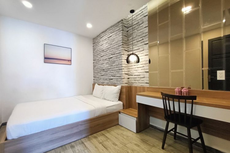 2 Bedrooms apartment 70 m2 Fully Furnished in District 2 Street 49 Thao Dien 12