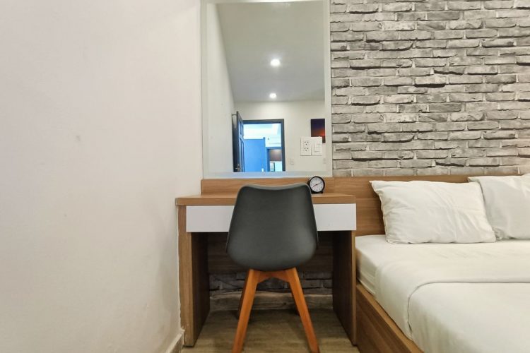 2 Bedrooms apartment 70 m2 Fully Furnished in District 2 Street 49 Thao Dien 13