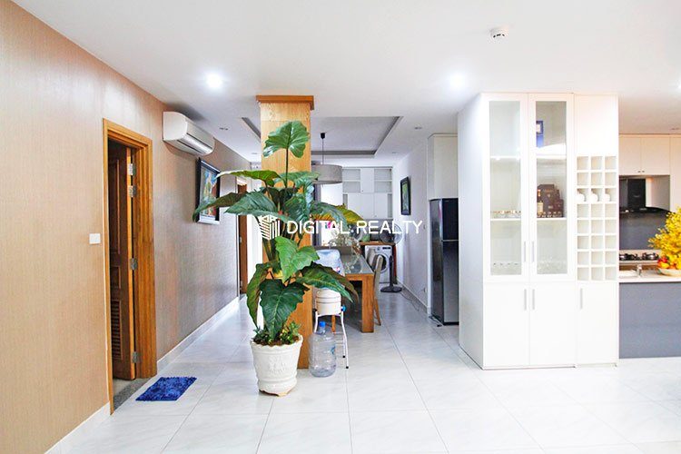 5 Bedrooms apartment 200 m2 in Thao Dien District 2 Nguyen Van Huong street 13