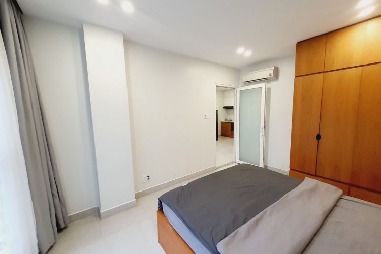 50 m2 One Bedroom apartment Big Balcony in District 2 Nguyen Ba Huan Thao Dien 7