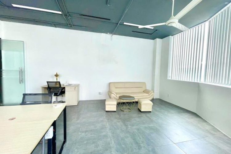 82 Nguyen Xi Thien Phuc Office for lease in Binh Thanh HCMC (11)