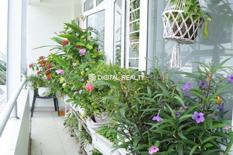 Apartment for rent which have 2 Bedroom located on Nguyen Van Huong street 5