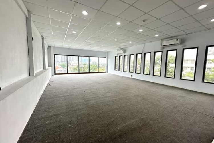 Bach Ma Street Office for lease in District 10 (5)
