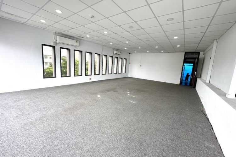 Bach Ma Street Office for lease in District 10 (7)