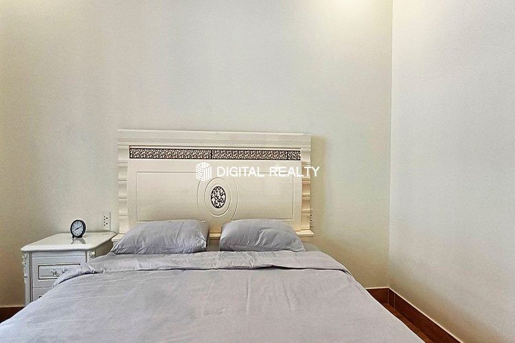 Balcony Fully Furnished Sol Apartment 1 Bedroom in Thao Dien 8