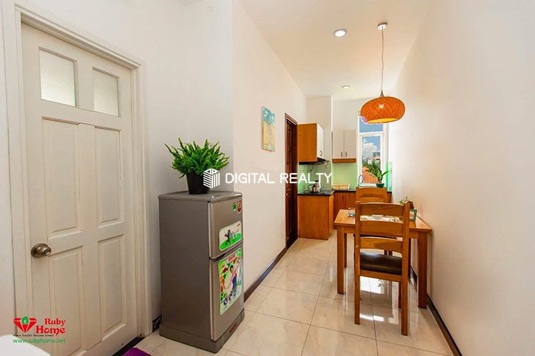 Balcony One Bedroom Apartment for rent in District 3 1