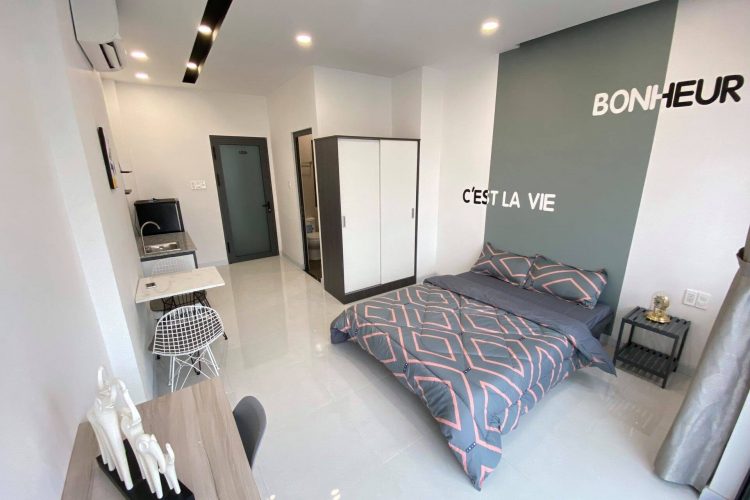 Balcony Studio for rent in District 2 Nguyen Ba Lan street Thao Dien 3