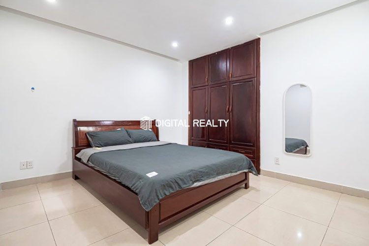 Big space 120 sqm 3 Bedrooms For rent in Thao Die 13