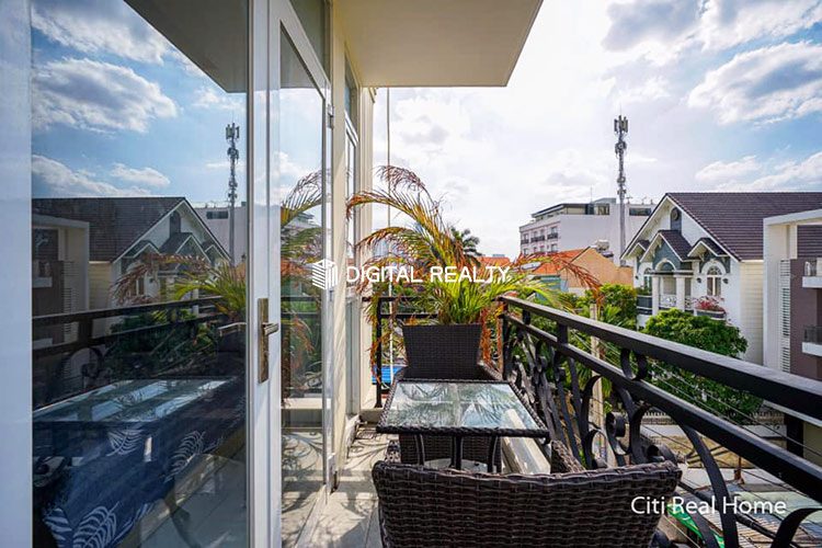 Cheap Balcony Studio for rent in Thao Dien