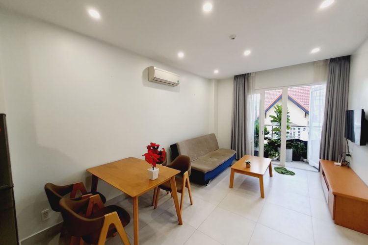 District 2 1 Bedroom with Balcony for rent on Nguyen Ba Huan street Thao Dien 4