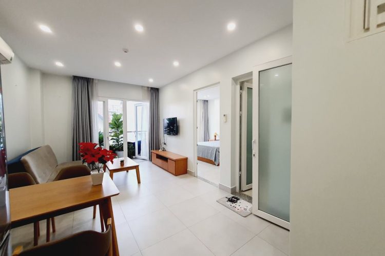 District 2 1 Bedroom with Balcony for rent on Nguyen Ba Huan street Thao Dien 6